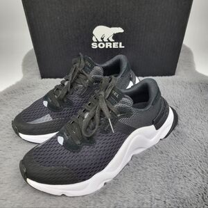 SOREL WOMEN'S KINETIC™ RNEGD LACE SNEAKER Size 6.5